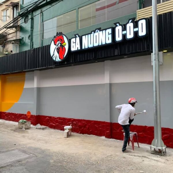Thi công cải tạo cửa hàng Gà Ofood